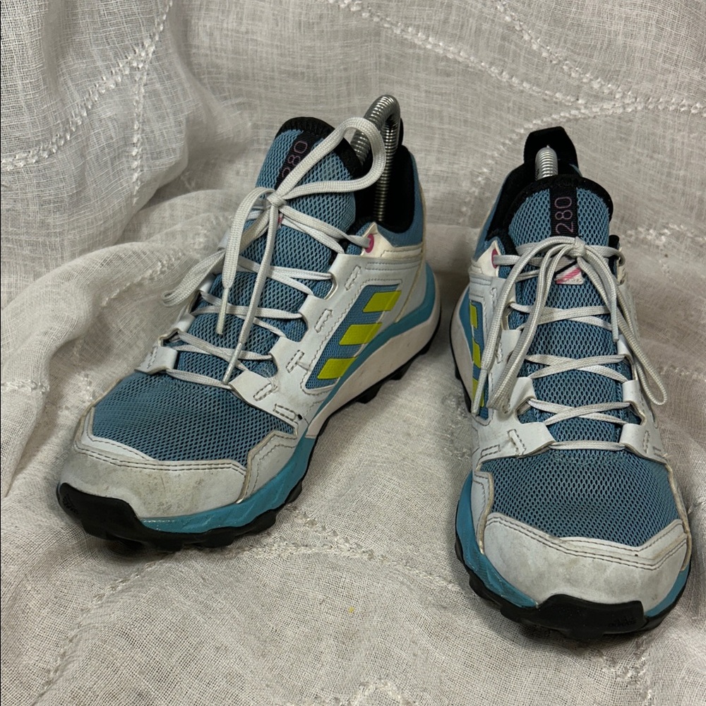 Adidas Terrex sneakers running / training shoes SMA23M001